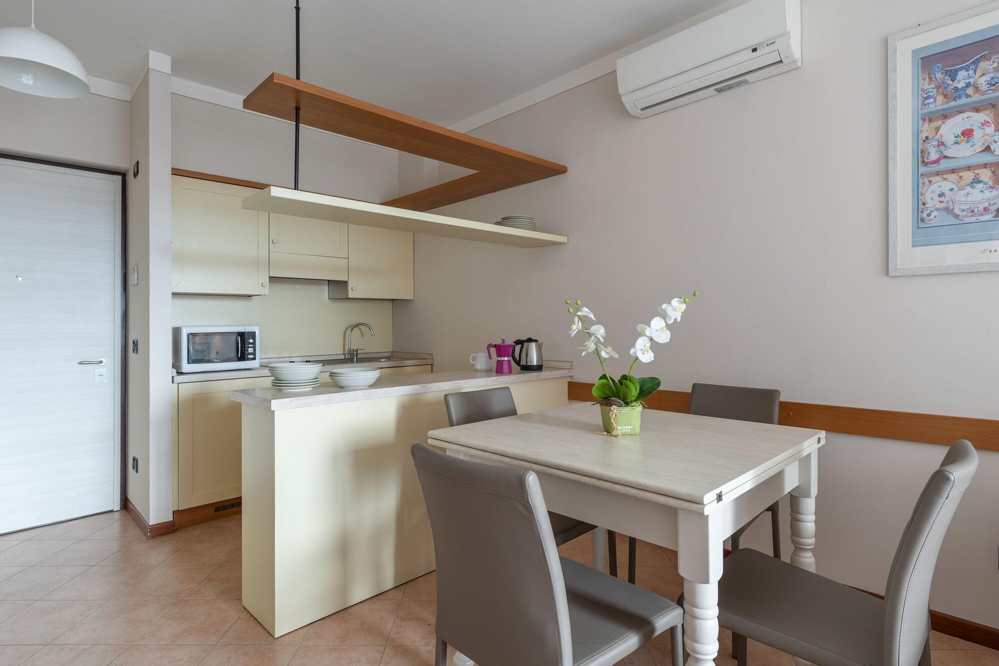 Il Sogno Apartments Desenzano del Garda Luaran gambar