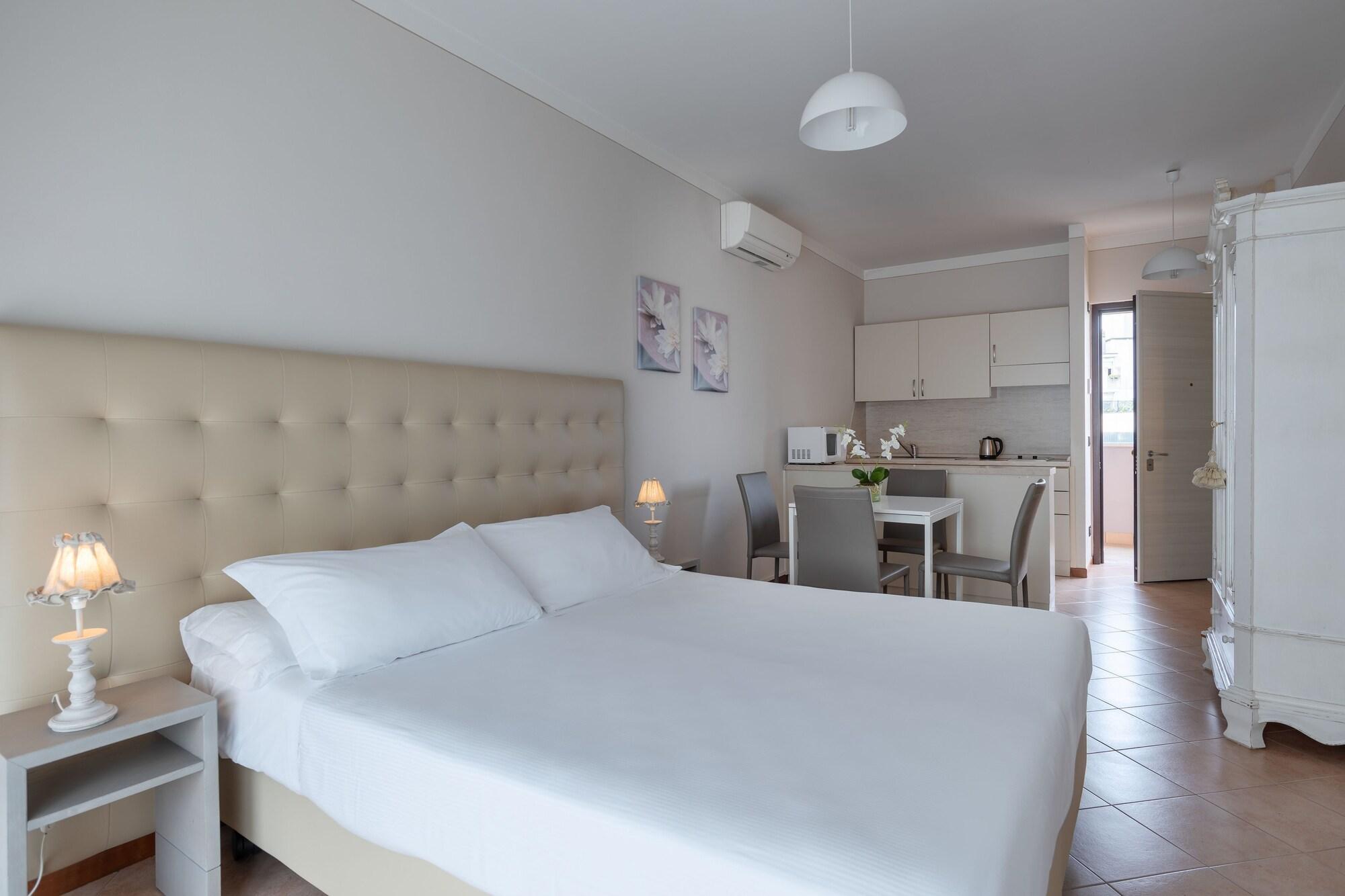 Il Sogno Apartments Desenzano del Garda Luaran gambar