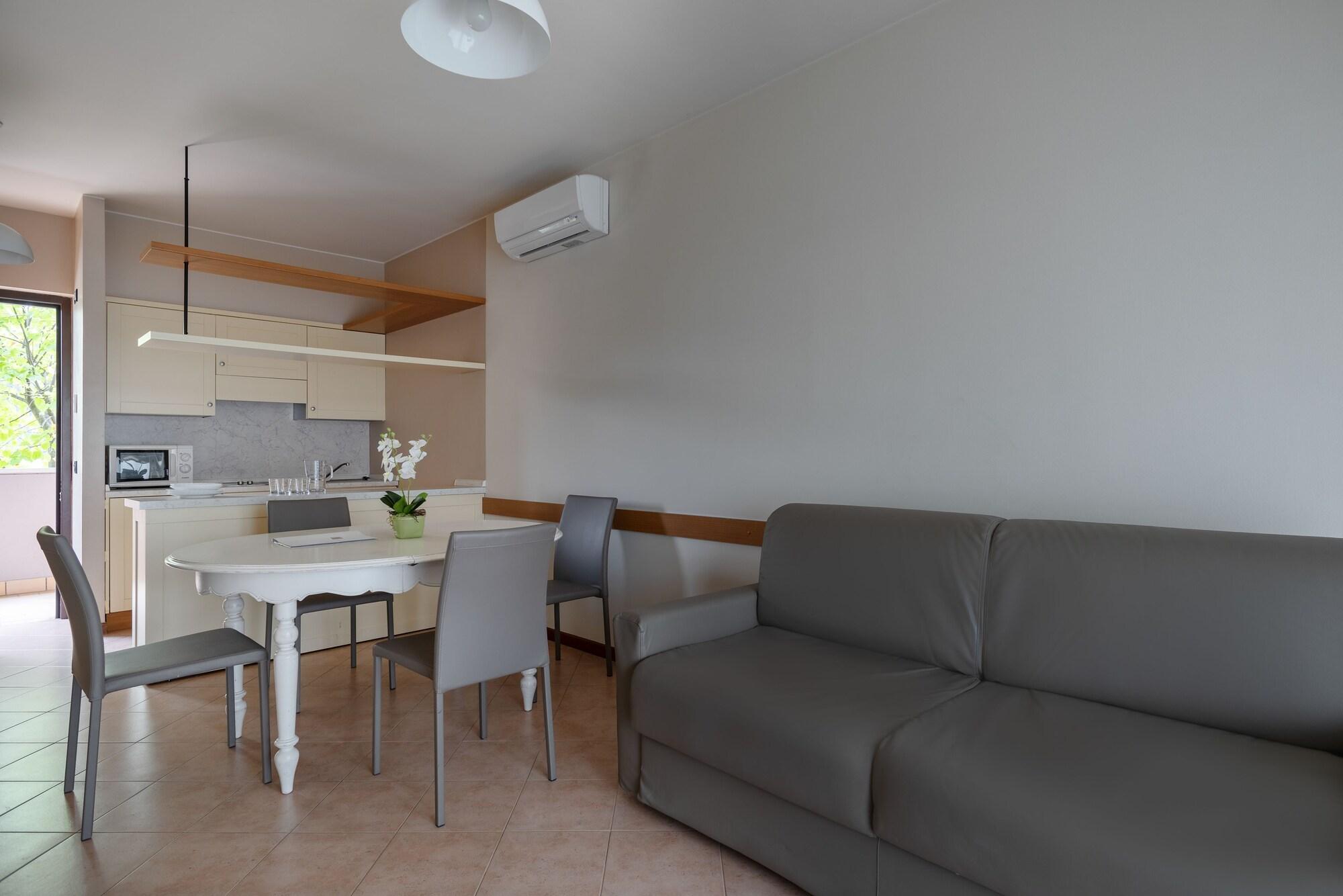 Il Sogno Apartments Desenzano del Garda Luaran gambar