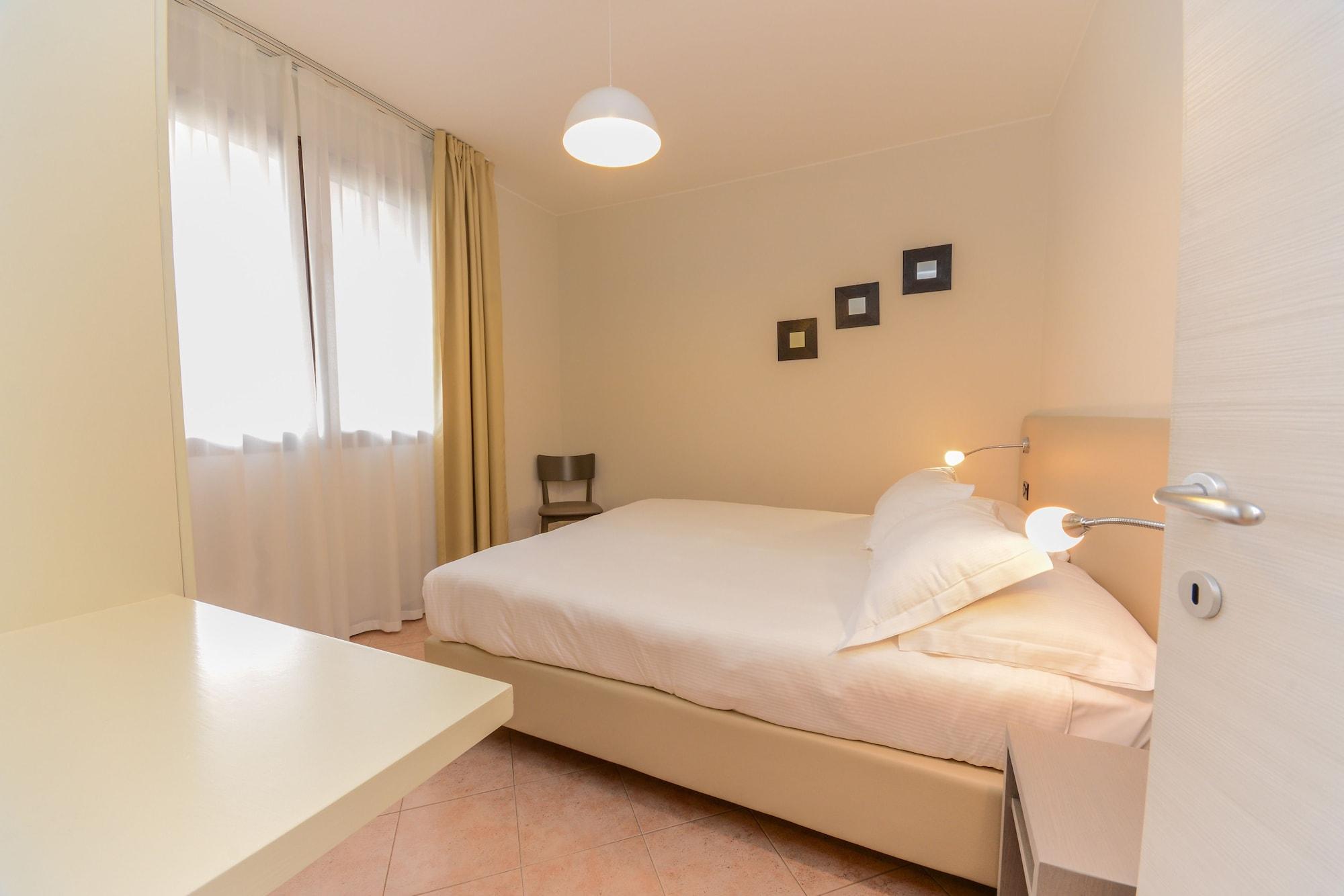 Il Sogno Apartments Desenzano del Garda Luaran gambar