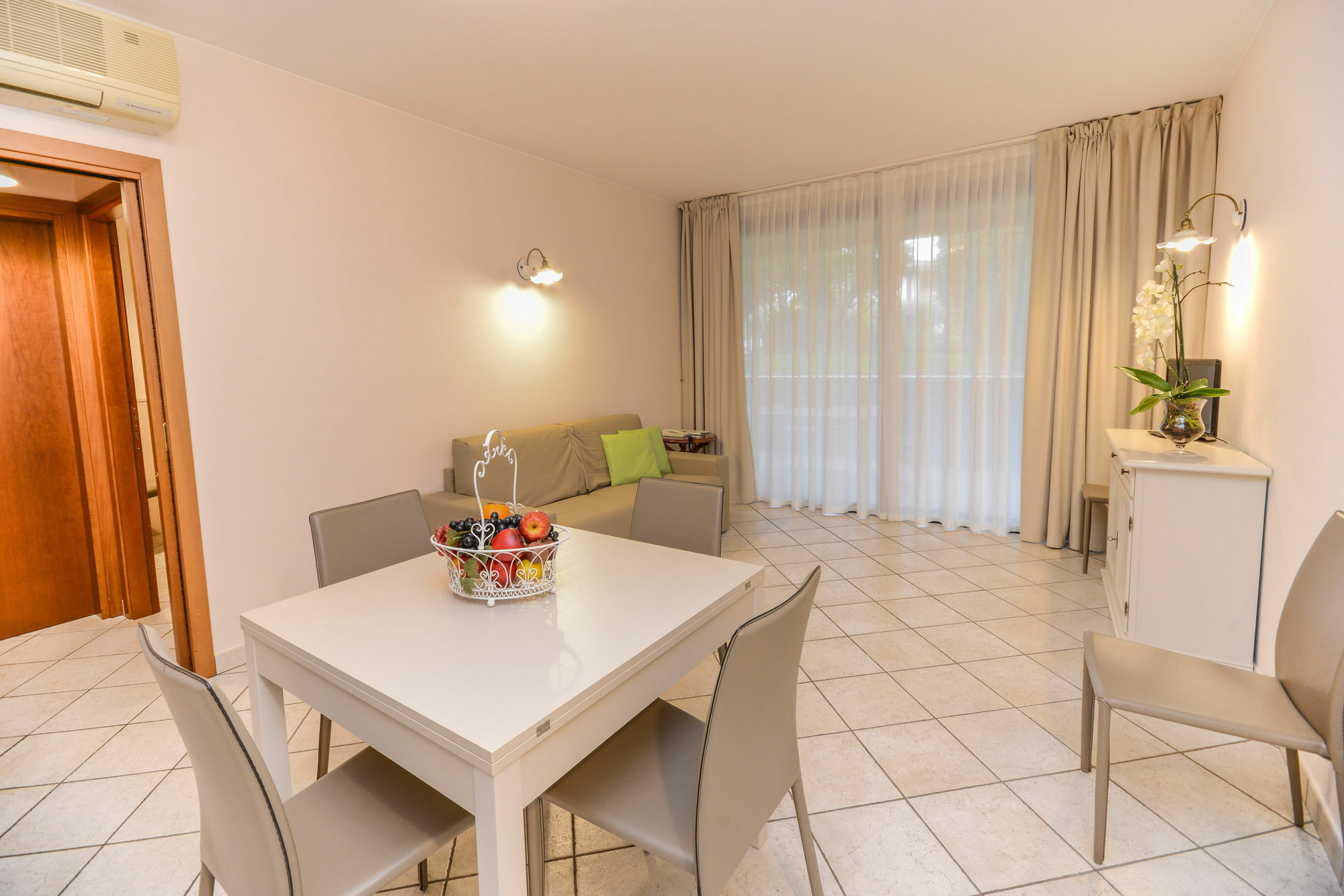 Il Sogno Apartments Desenzano del Garda Luaran gambar